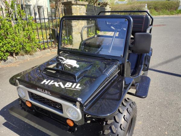 HILLBIL XTR-9 Mini Car, Kinderauto Benzin 150 ccm, schwarz glänzend, mit Luftbereifung, Federung, Trittbretter und Alu-Felgen